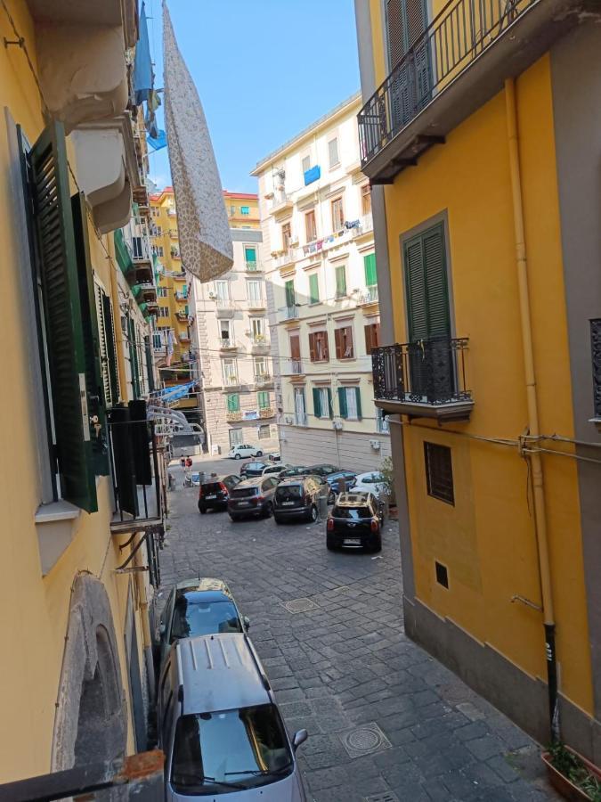 Domusmadre Apartment Napoli Ngoại thất bức ảnh